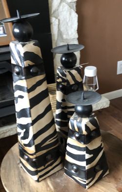 3 zebra candles holder