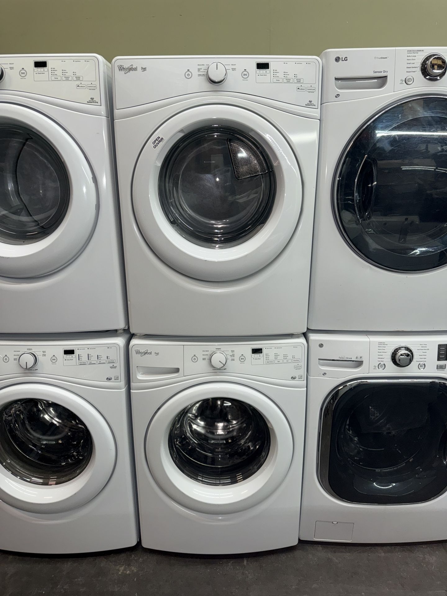 WHIRLPOOL XL CAPACITY ELECTRIC WASHER & DRYER
