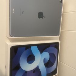 Vendo my iPad 4th  Apple .. Nueva  !!!!Generacion 2020..