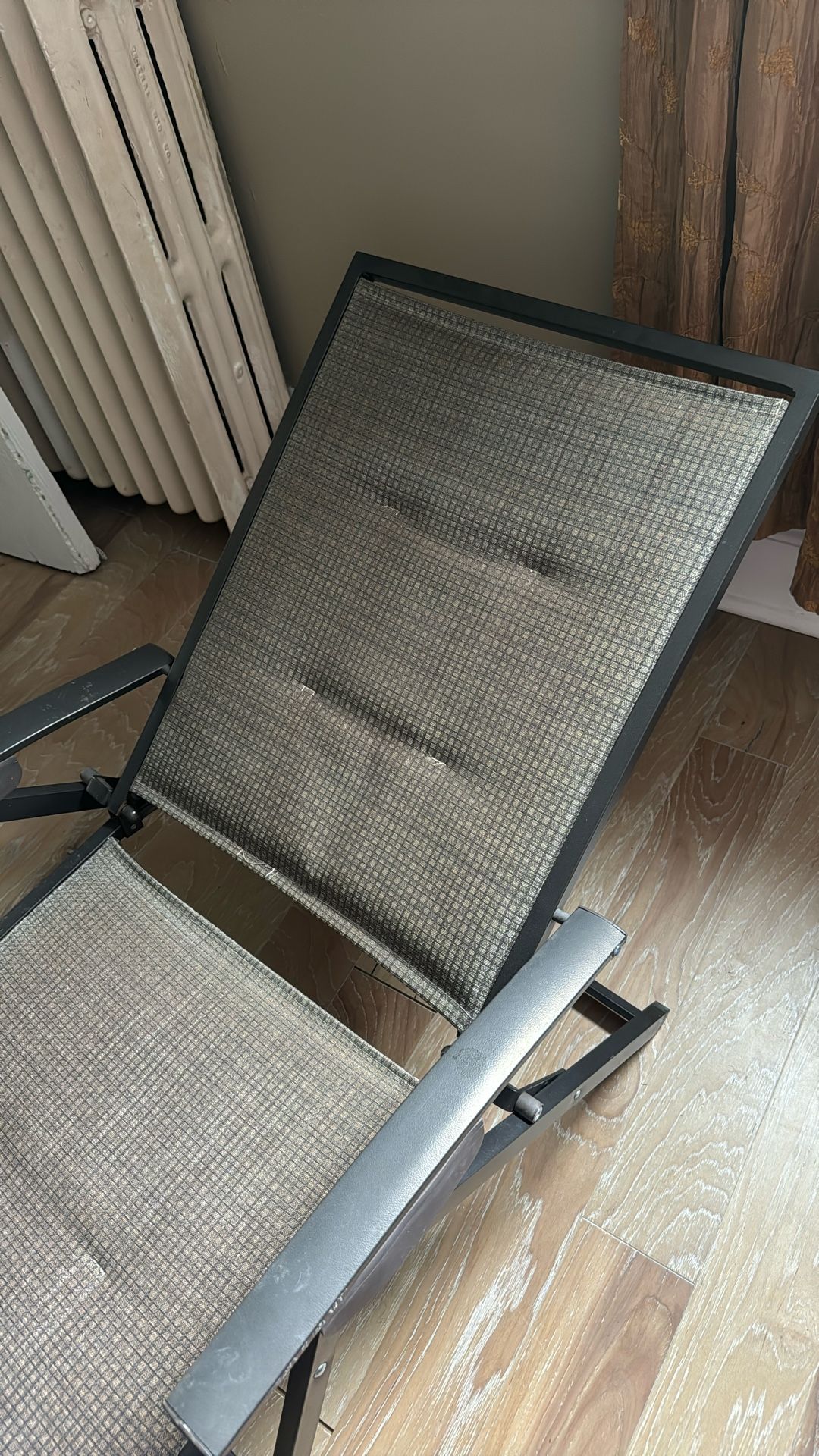 Adjustable Outdoor Lounge Chair
