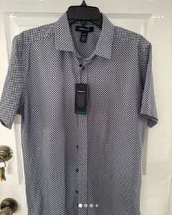 Kenneth Cole Short sleeve