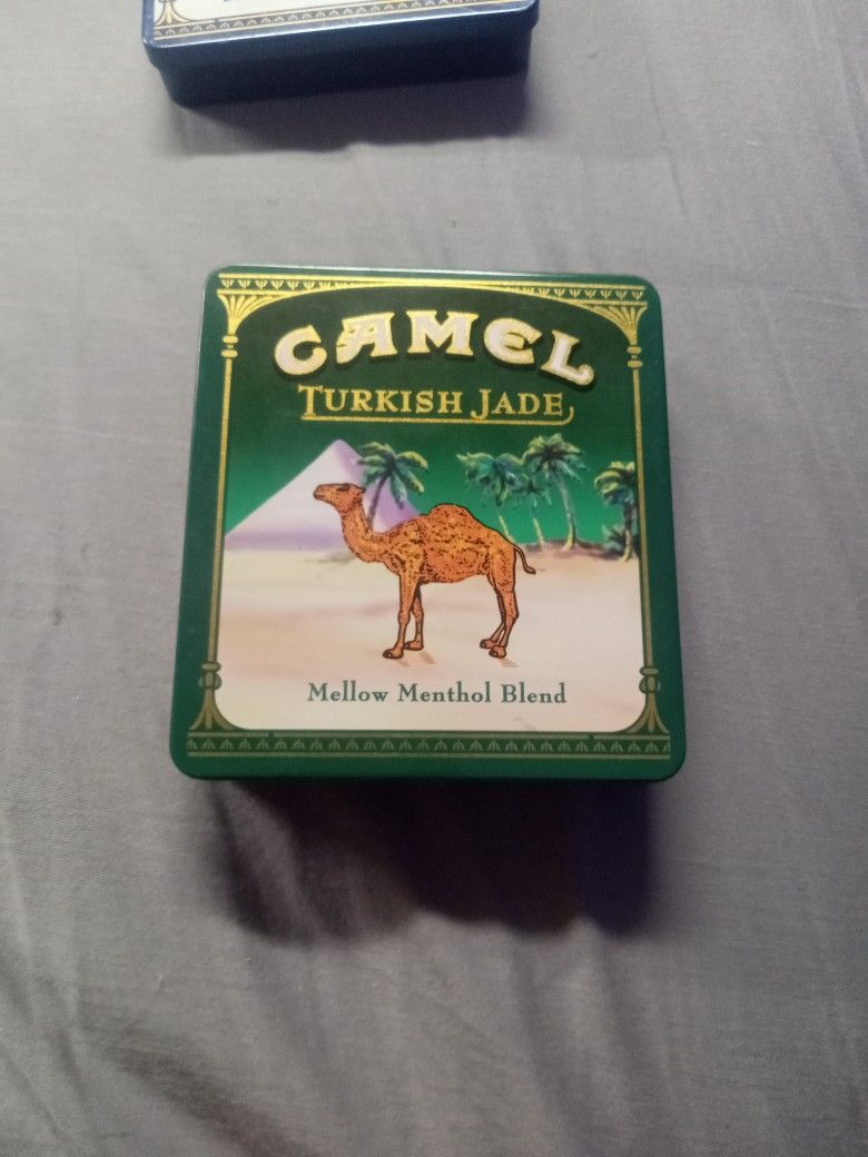 Vintage Camel Turkish Jade Tin for Sale in Eldorado, IL