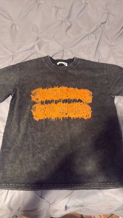 Vlone t shirt size medium