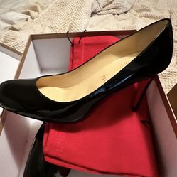Christian Louboutin Black Pumpie size 6.5