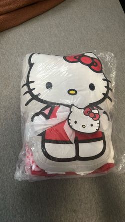 Hello kitty Throw pillow and blanket