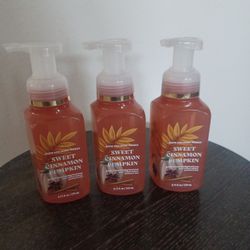 Bath & Body Works Sweet Cinnamon Pumpkin 8.75oz Foaming Hand Soap - 3 Bottles