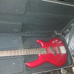 Electric bass, guitar