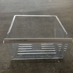 Whirlpool Kenmore Lower Crisper/Meat Pan      (contact info removed)-D Clear