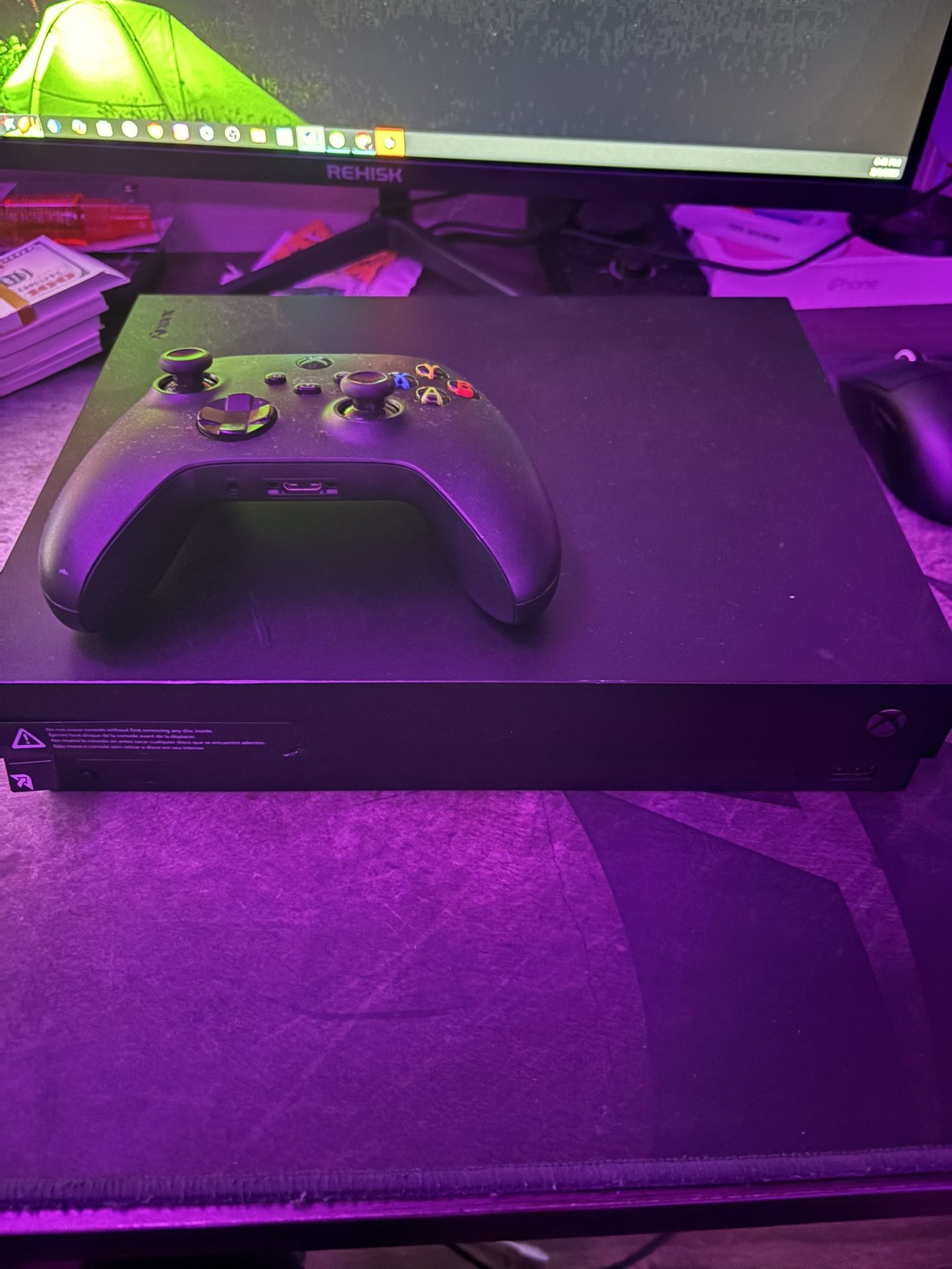 XBox 1 X