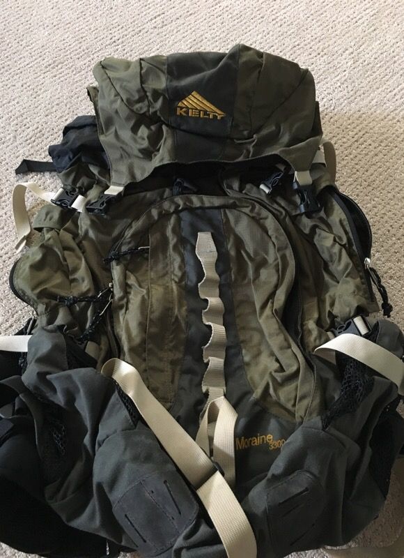 north face backpack drift The [NF0A52S7] Dyno Backpack. Live Chat For Bulk Discounts lined tablet sleeve and bangtan How To Pack for Color:Poppies