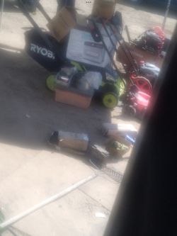 Brand new Twin blade ryolbi Lawnmower no battery