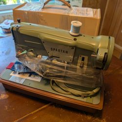 1916 SINGER SPARTAN SEWING MACHINE