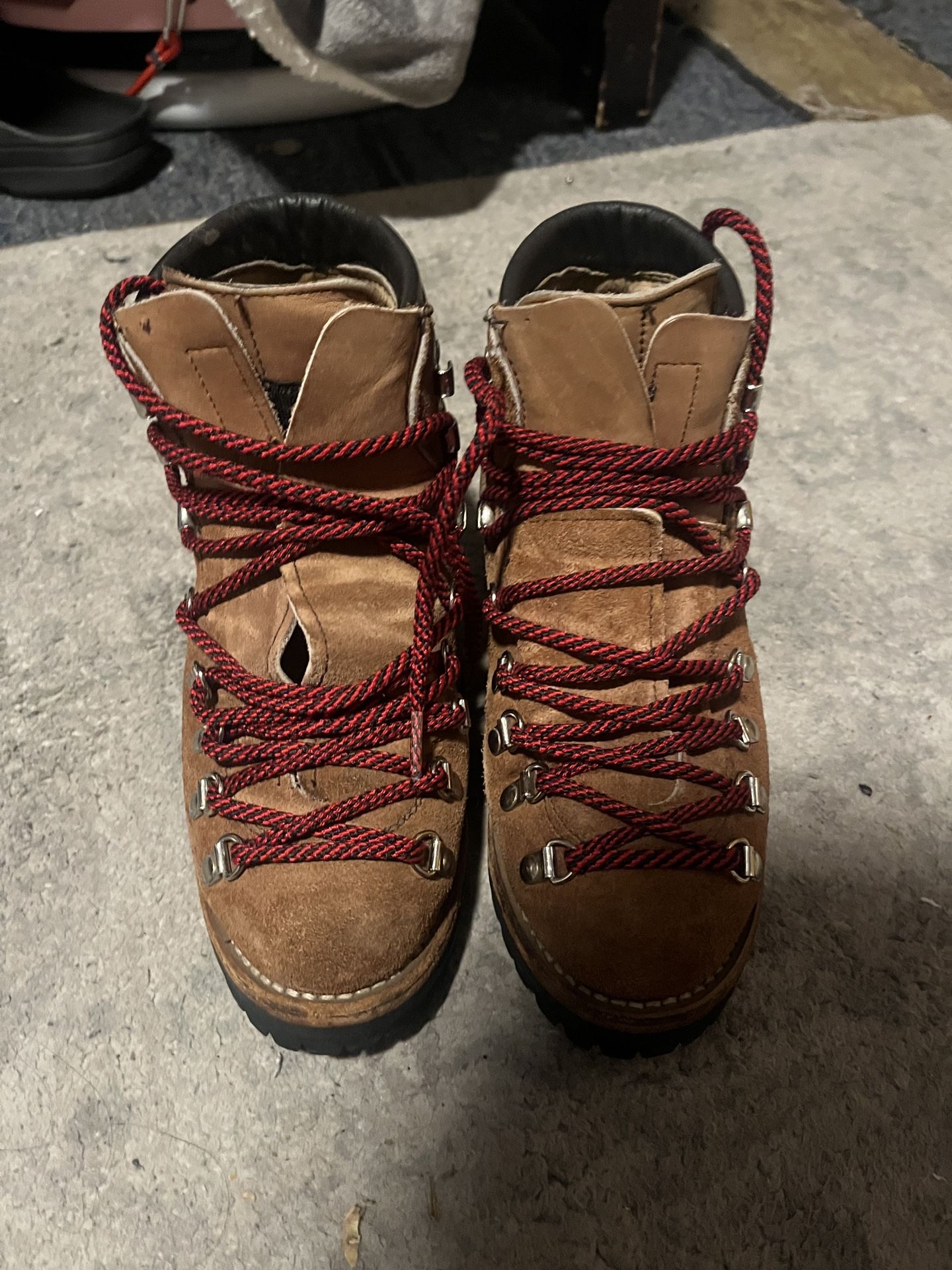 Vintage Dexter Mountaineering Hiking Boots