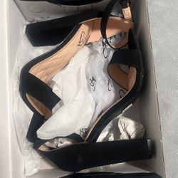 Brand New Black Heels Size7