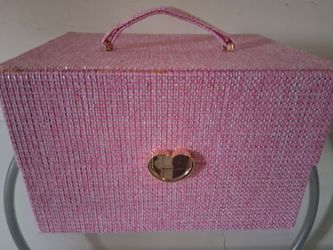 NEW ULTA COSMETICS IN CARRING CASE
