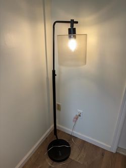 Black Modern Floor Lamp