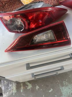 Mazda taillights lights