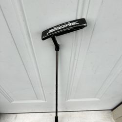 TaylorMade White Smoke IN-12 Black Finish 35” Left Handed Putter 