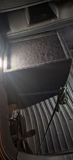 Jl audio w6v3 10" with ported box