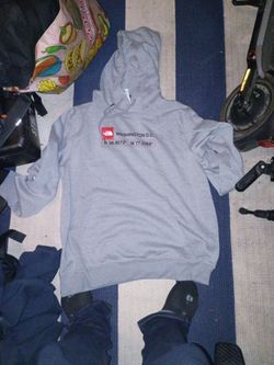 brand North face hoodie unworn
