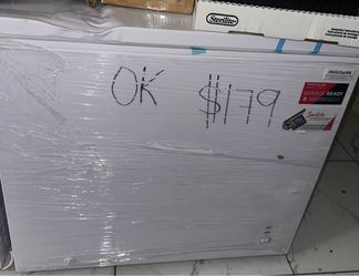 Frigidaire Chest Freezer
