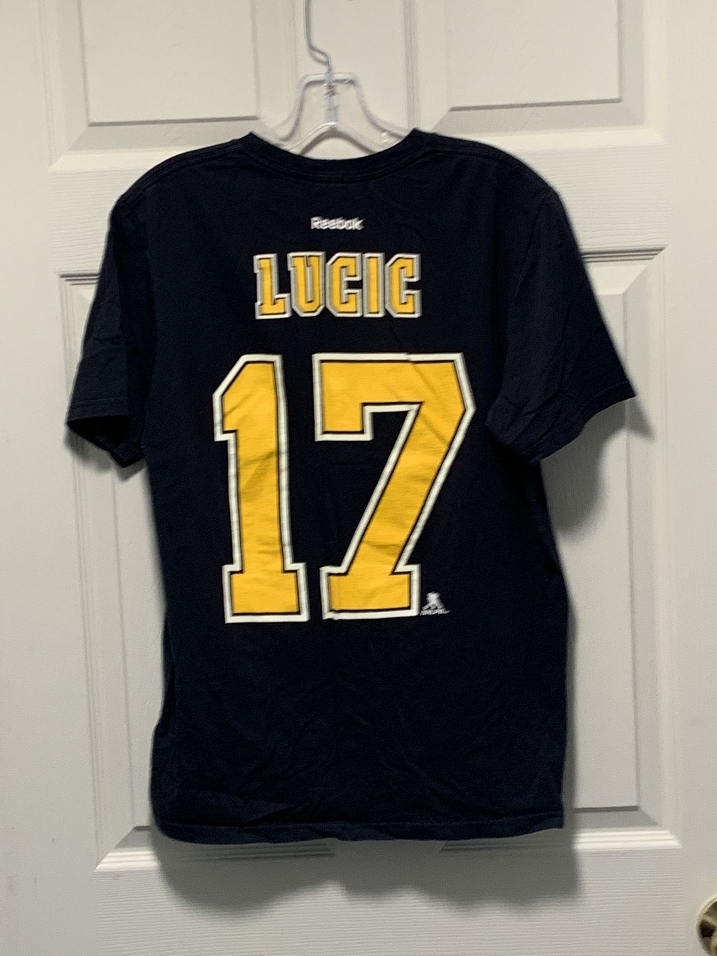 Boston Bruins Milan Lucic Reebok T Shirt Size Medium Short Sleeve Black NHL MED