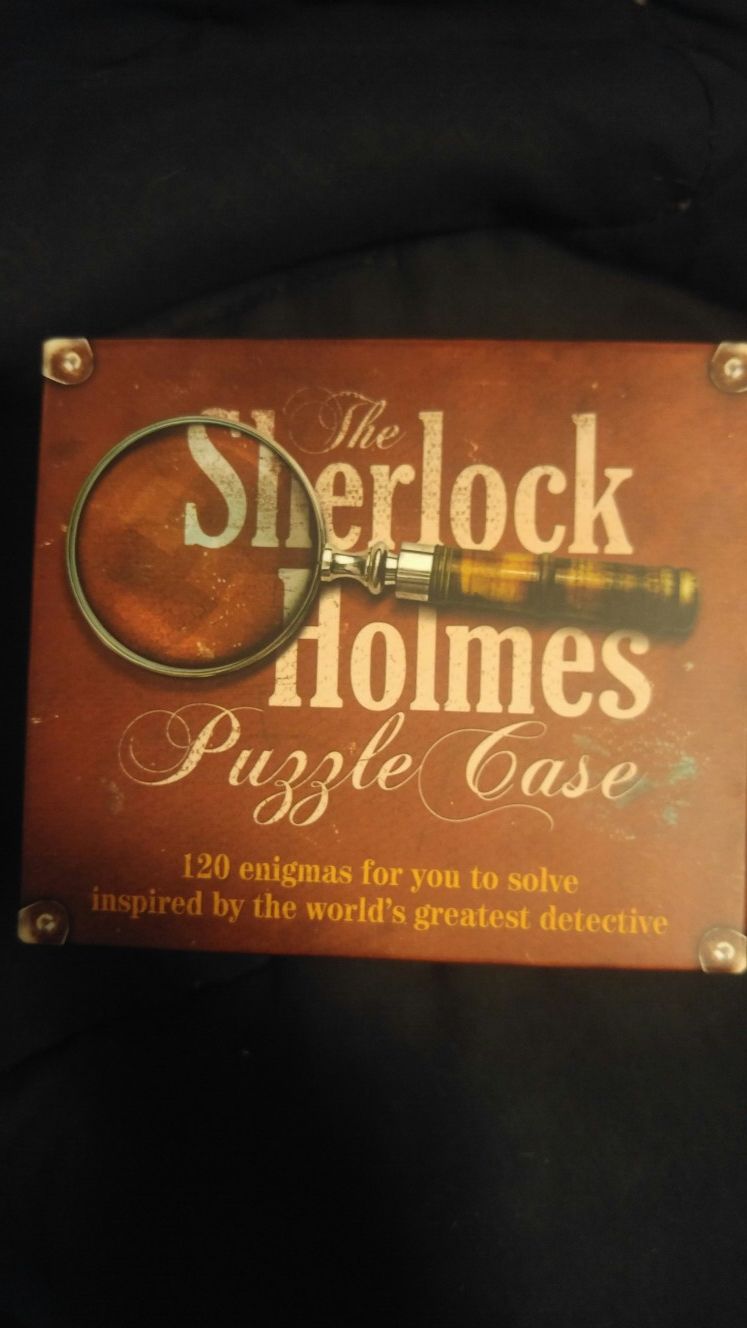 Sherlock Holmes Puzzle Case Board Game