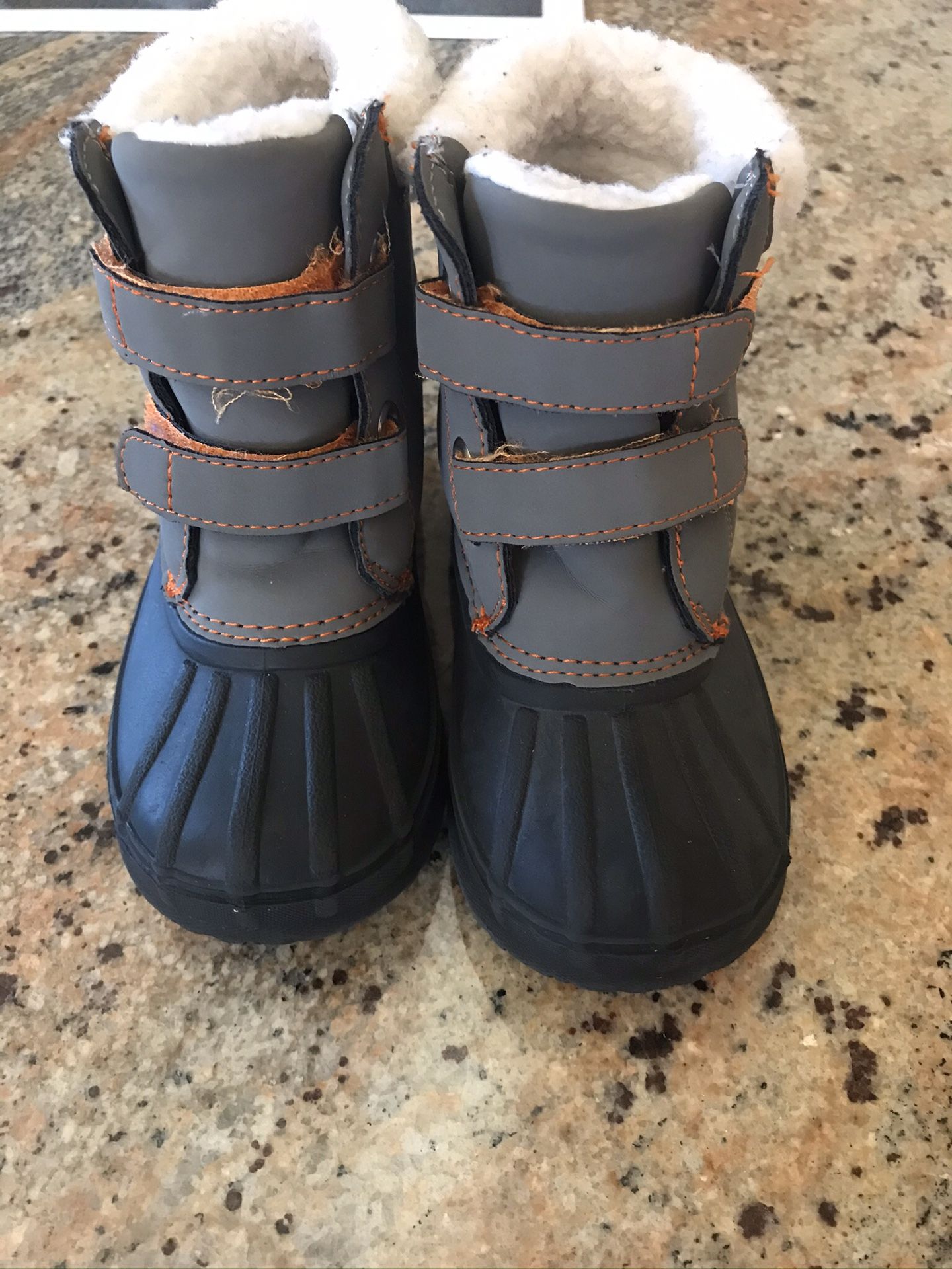 Gymboree Snow Boots Size 9