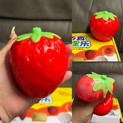 Strawberry Squishy🍓