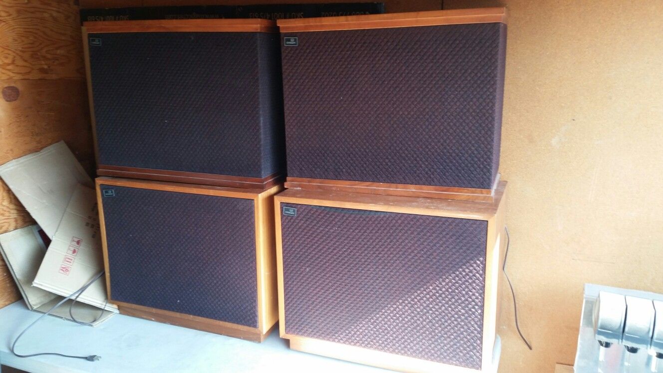 Vintage Crown es-212 Electrostatic Speakers