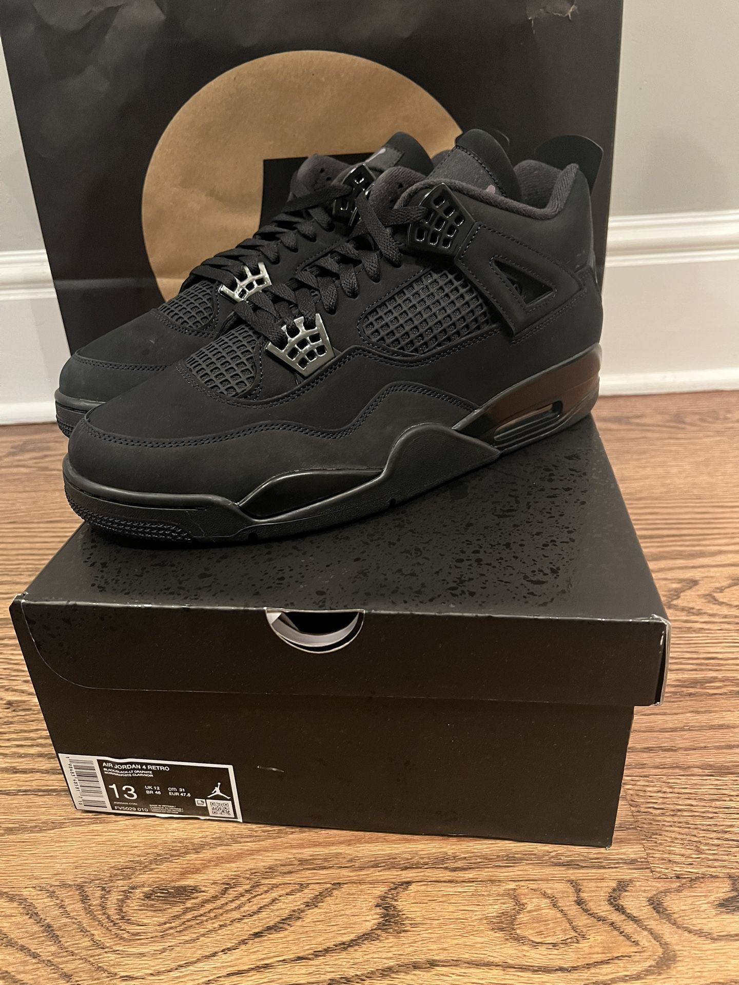 Brand New 2025 Black Cat 🐈‍⬛ Retro Jordan 4s