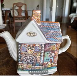 Vintage Porcelain Tea Pot
