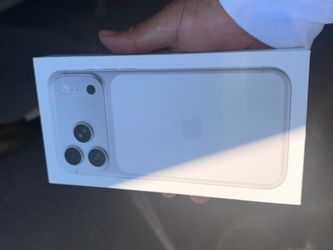 iPhone 17 pro max 1 TB unlocked
