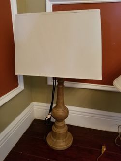 Table lamp