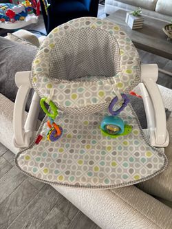 Portable baby chair