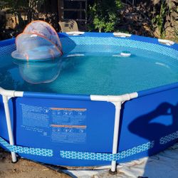 Pool De Venta Esta Casi Nueva 