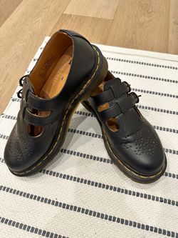 Dr. Martens 8065 Mary Jane Leather Shoes – Black Women's Size 7