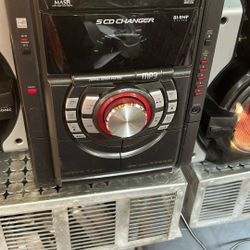 Panasonic SA-AK330 5 CD Changer AM/FM Dual Cassette Stereo Receiver & Subwoofer