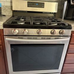 Stove/oven 