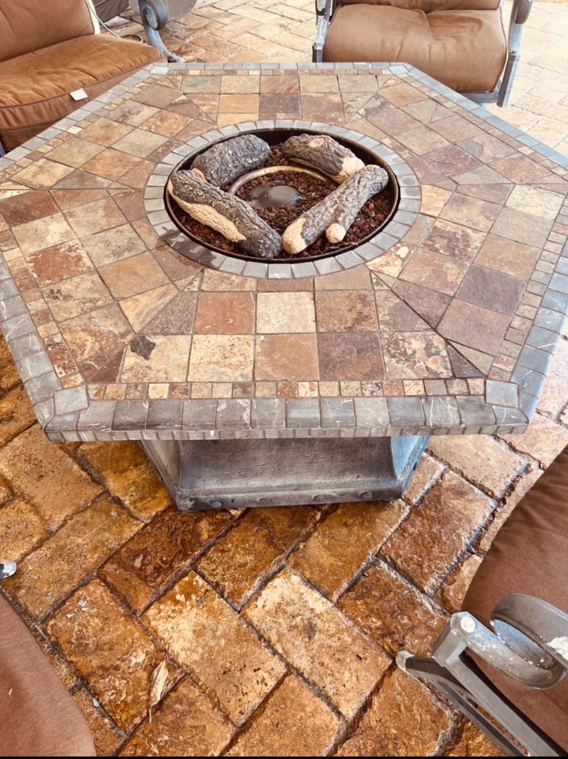 Outdoor Fire-Pit With 4 Chairs And Deep Cushions.