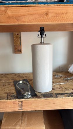 15” cream ceramic lamp base with harp kit