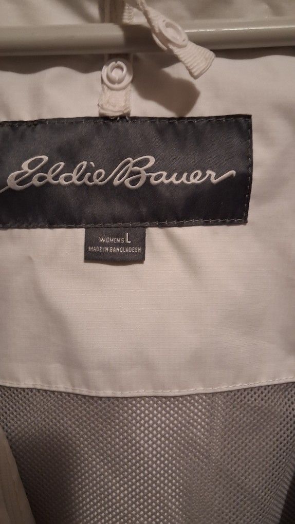 Woman's Portable Eddie Bower Rain Jacket