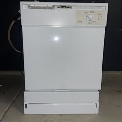 HOTPOINT Dishwasher NEW