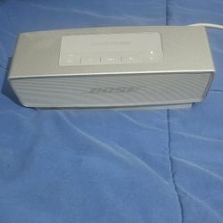 Bose Soundlink 2  Con Su Cargador Horiginal 