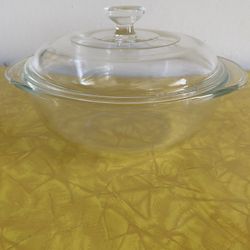 1950’s Vintage Pyrex 1 QT Casserole With Dome Lid 