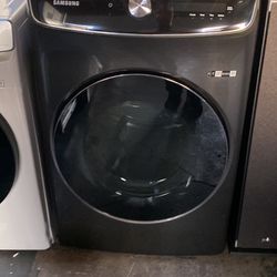 New Samsung - 7.5 cu. ft. Smart Dial Electric Dryer with FlexDry™ and Super Speed Dry - Black