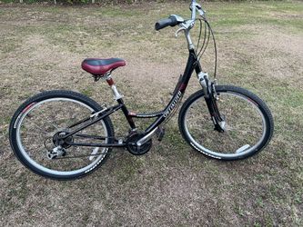 Specialized Expedition Women's Bicycle – 26”