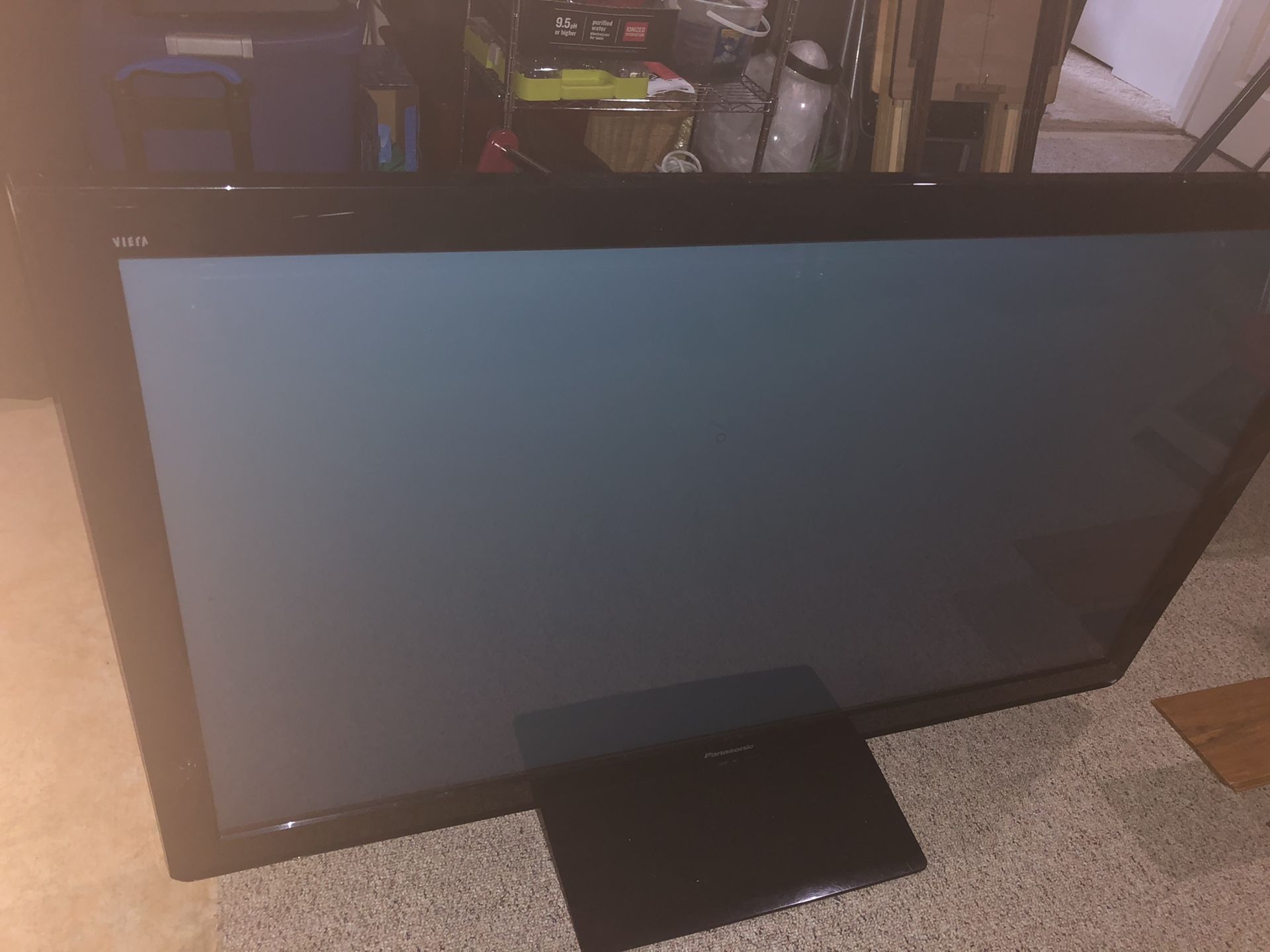 Pannosonic 50 inch tv with remote