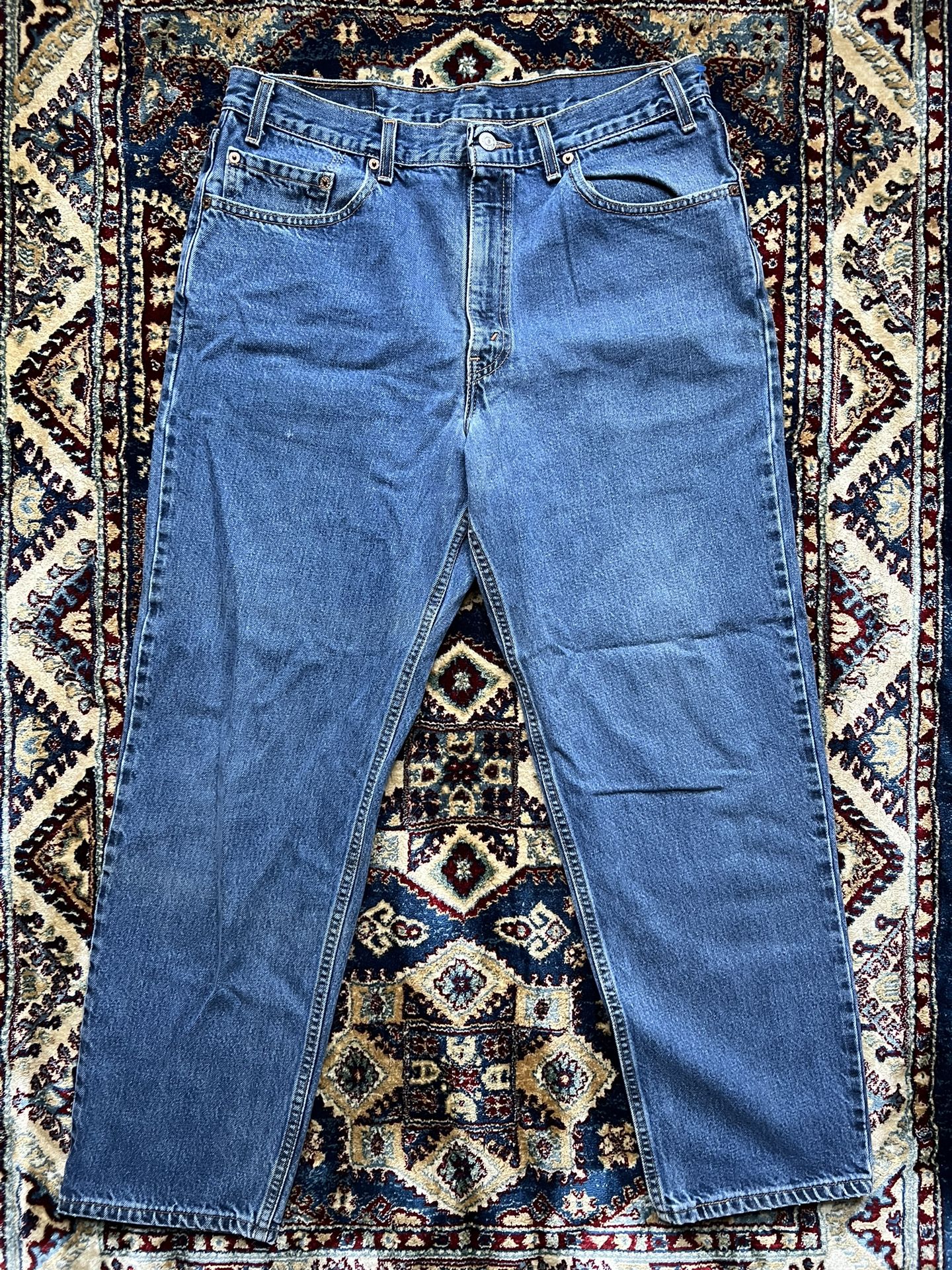 Vintage 550 Levi’s Size 36”x30” Y2K