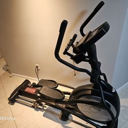 E55 Sole elliptical